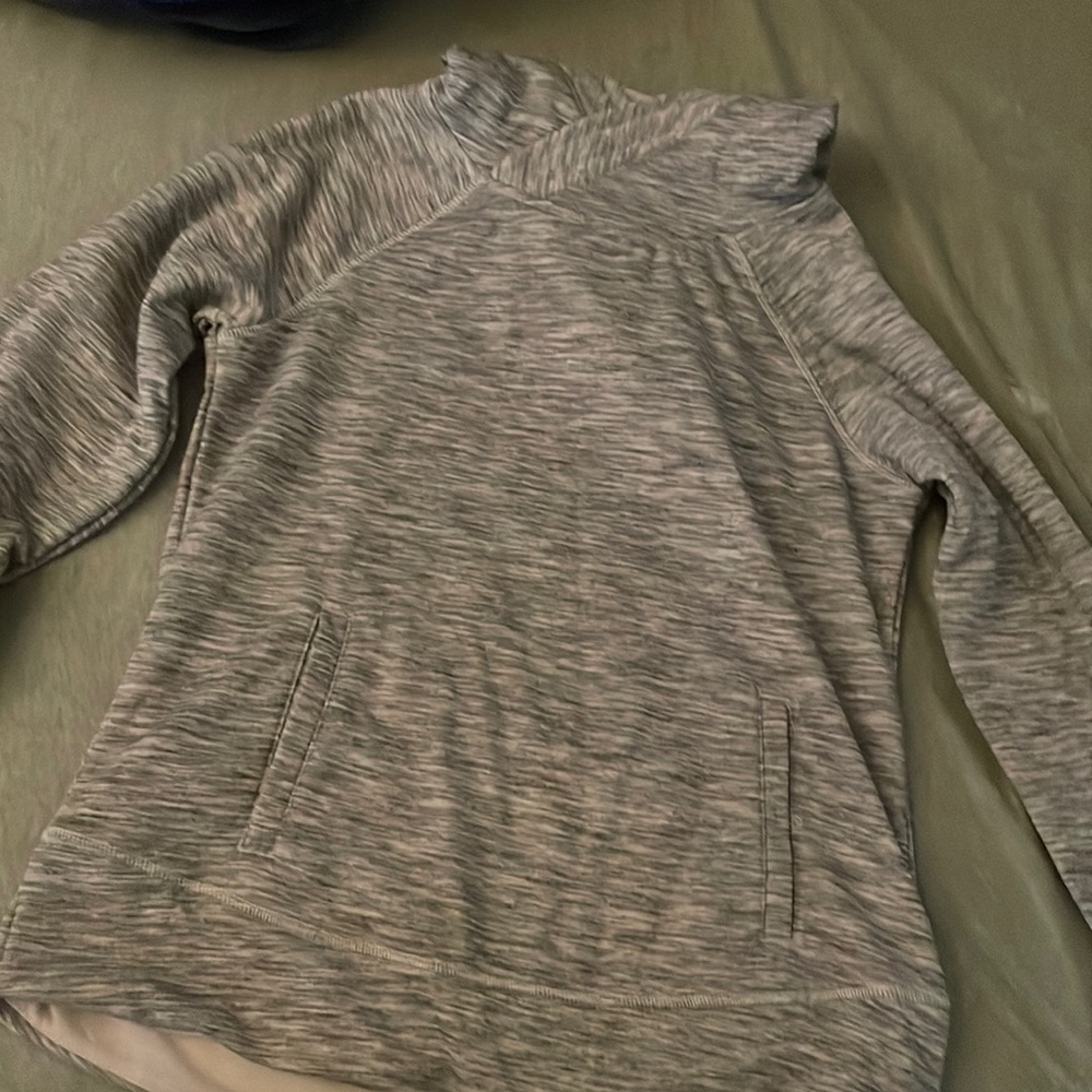 NWT RBX Faux fur pull over hoodie with pocket